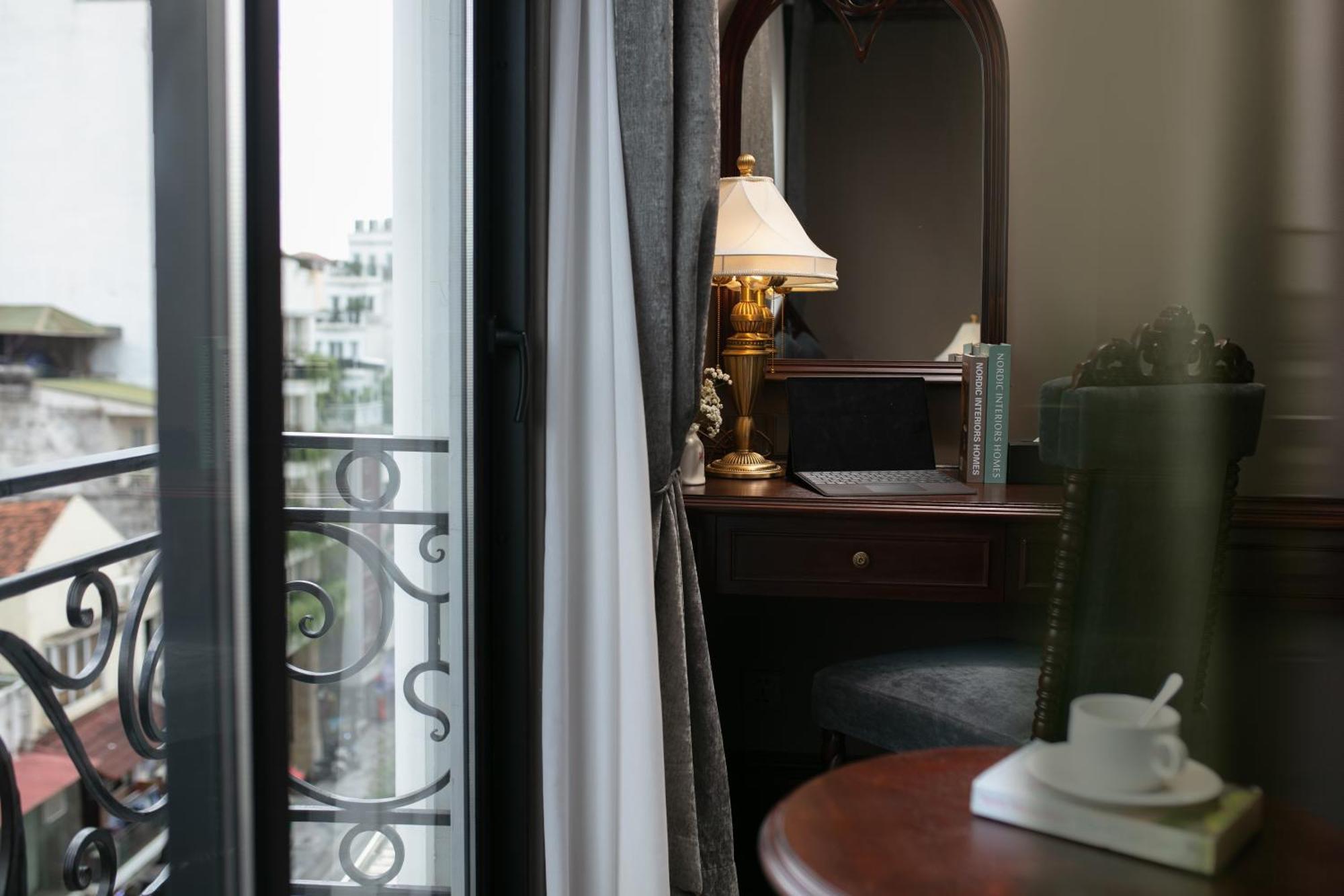 Отель Le Chanvre & 4*